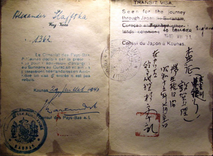Hafftka family visa with England written over the struck Curaçao formula